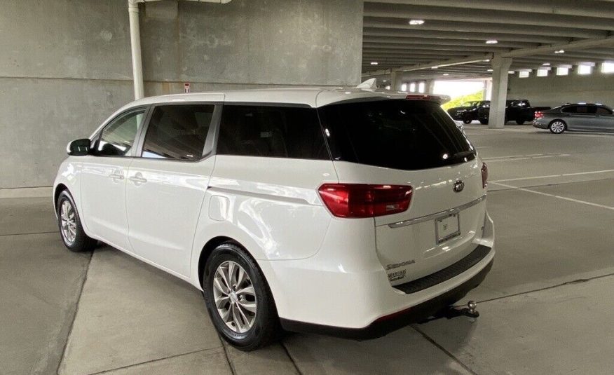 2020 Kia Sedona LX