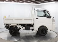 2022 Daihatsu HiJet 4X4 Dump Bed