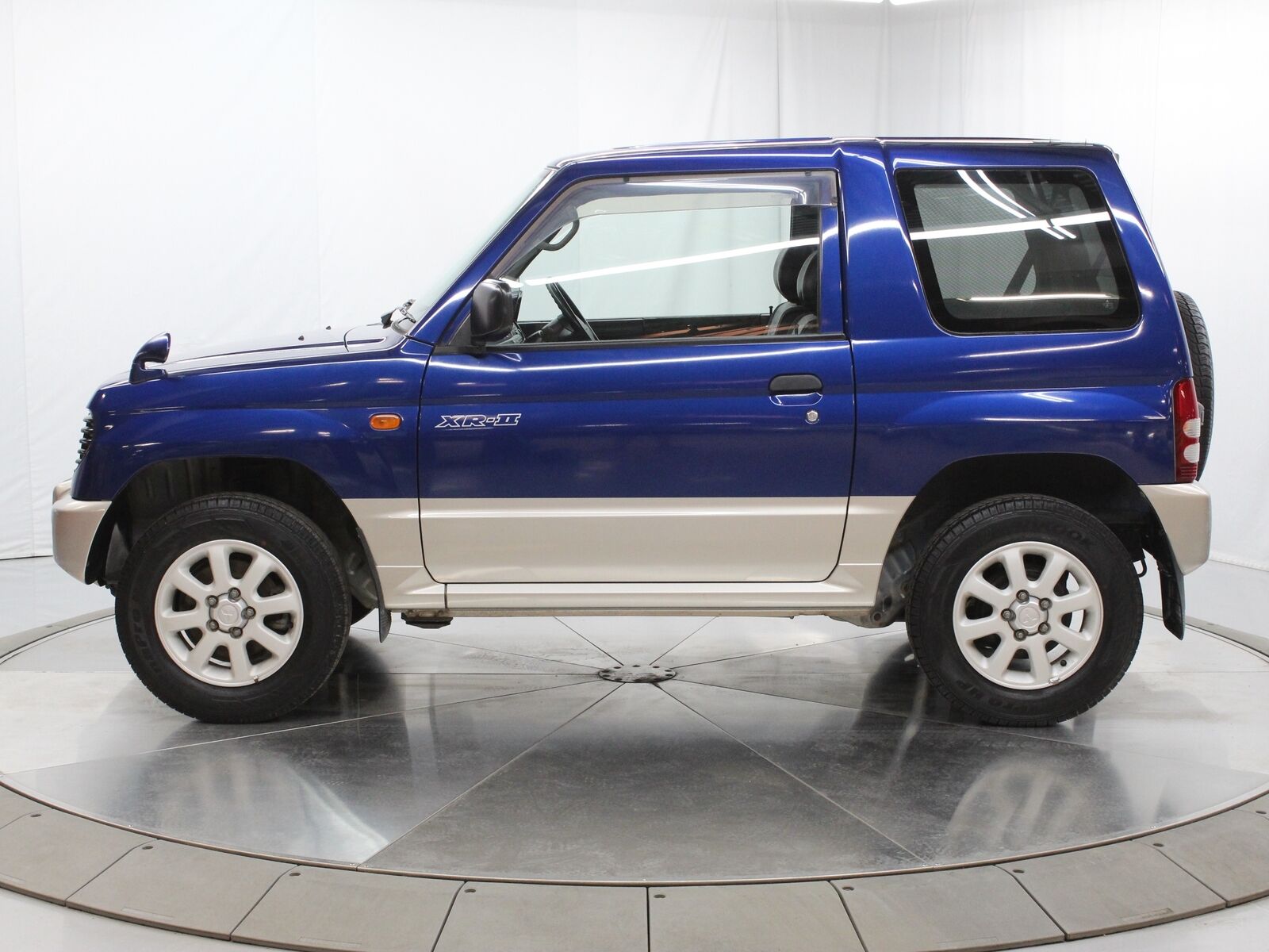 1997 Mitsubishi Pajero Mini