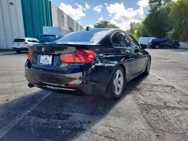 2013 BMW 3-Series 328i Sedan 4D