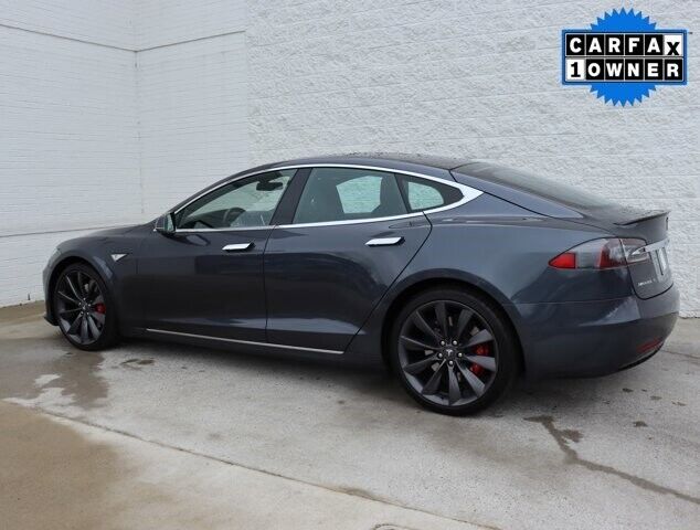 2016 Tesla Model S P90D