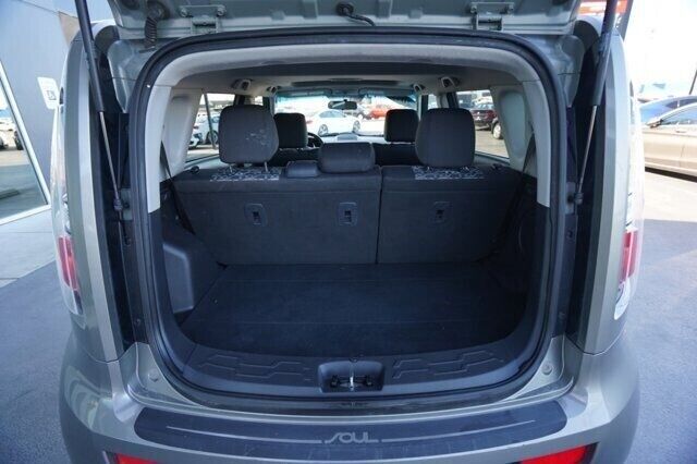 2011 Kia Soul + 4dr Crossover 4A