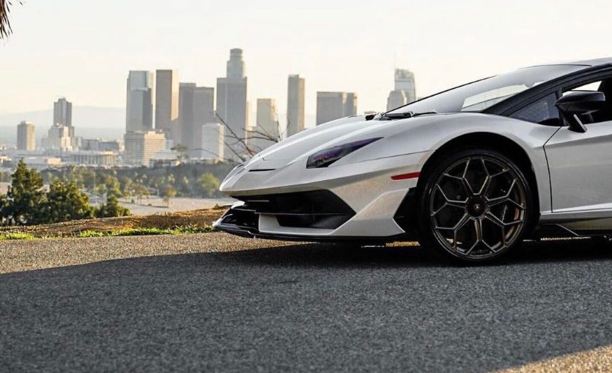 2020 Lamborghini Aventador SVJ LP 770-4