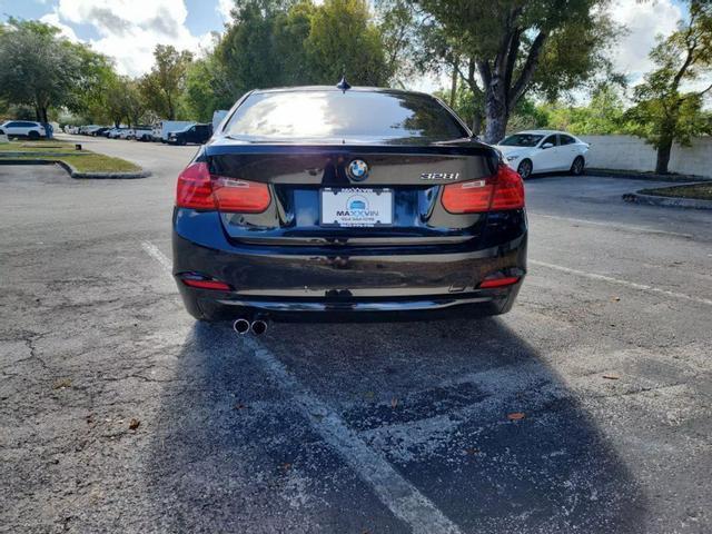 2013 BMW 3-Series 328i Sedan 4D