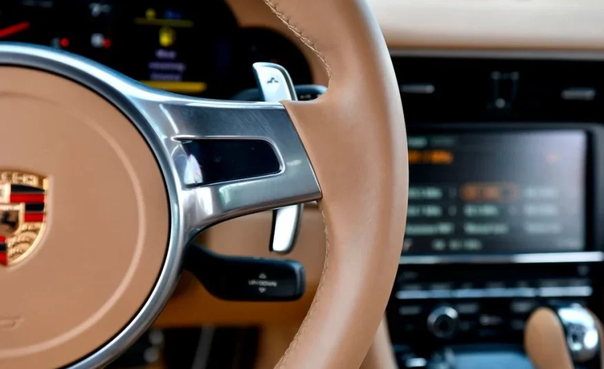 2014 Porsche 911 2dr Cabriolet Carrera