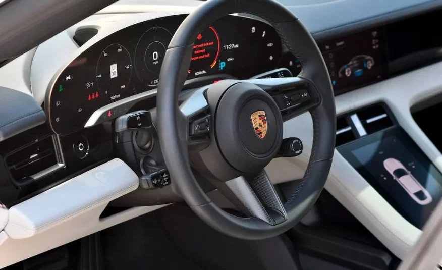 2020 Porsche Taycan 4S Sedan