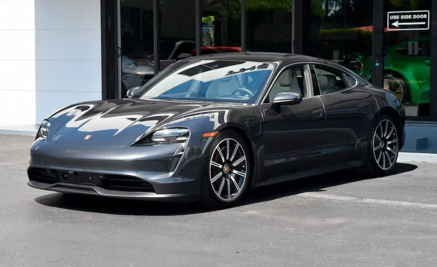 2020 Porsche Taycan 4S Sedan